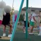 Imagini tulburătoare. O minoră a fost agresată de către un străin într-un parc de joacă din Brăila