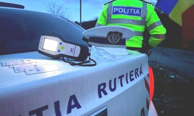 Infractori pe șosele. Un șofer fără permis a fugit de polițiști