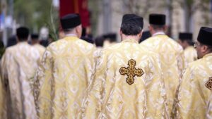 Salariile preoților în noua lege a salarizării