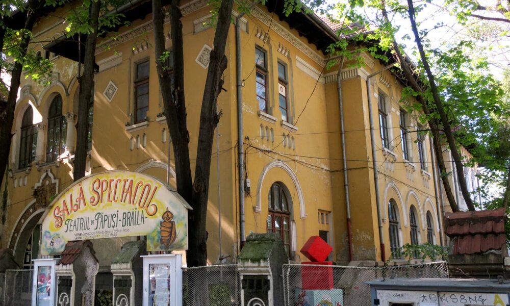 Teatrul de păpuși Brăila își menține «casa» pentru următorii 10 ani
