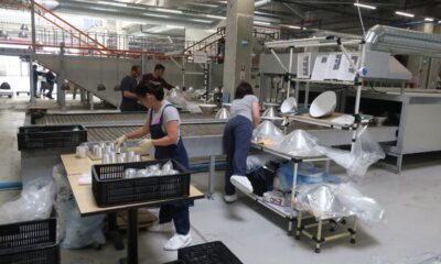 Inspecția muncii, în control la „Glorious Lighting” Brăila după ce angajații s-au plâns de condițiile insuportabile din zilele caniculare