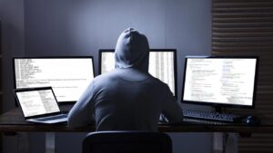 Mai multe fraude informatice în mediul online. Cetățenii trebuie să își ia măsuri de siguranță