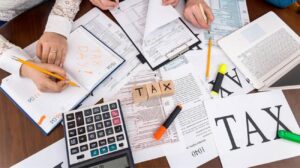 În atenţia contribuabililor. Decizii de impunere din oficiu a veniturilor persoanelor fizice pentru anul 2021