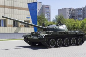 Blocul Național Sindical cere retragerea proiectului care ar permite investiții din Pilonul II în industria de apărare