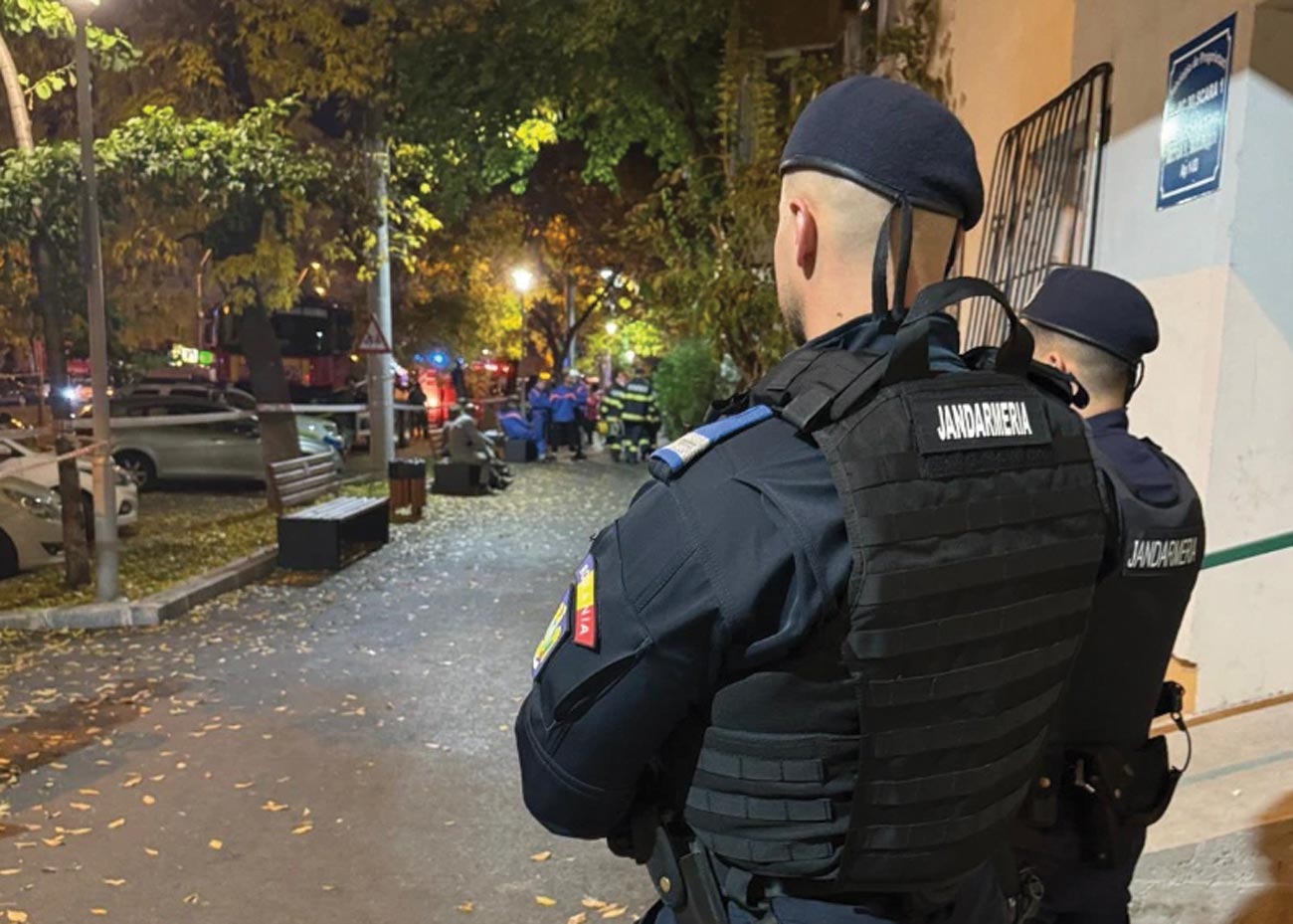 Tineri care incitau la violență și indivizi recalcitranți, liniștiți de forțele de ordine