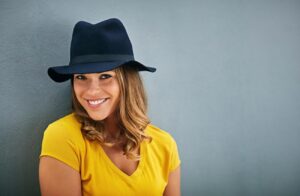 Pălării fedora pentru femei: Cum să le porți cu stil
