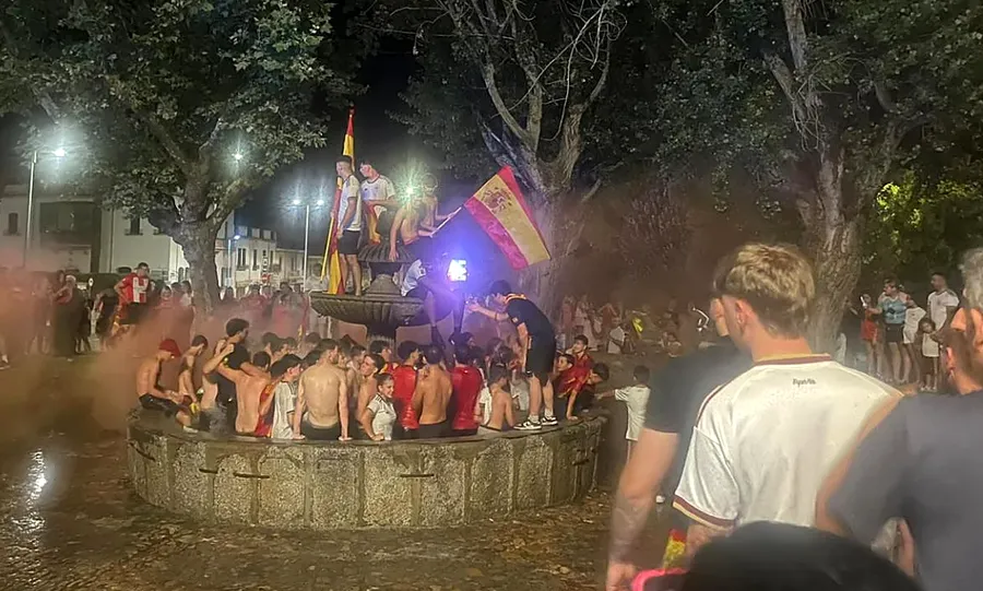 Tragedie în Spania, după câștigarea Cupei Mondiale. Un copil de 13 ani a murit în timpul celebrării titlului mondial