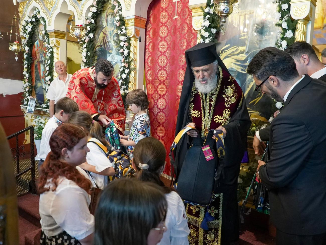Daruri pentru elevi la biserica brăileană ocrotită de Sfântul Ioan Botezătorul