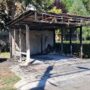 Florăria de pe Calea Galați, colț cu Griviței, distrusă de un incendiu