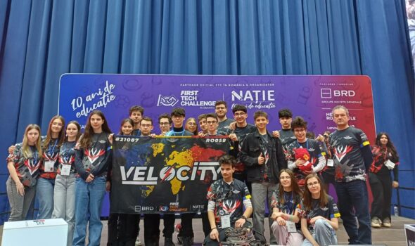 Sprijin financiar pentru robotul campionilor de la «Velocity»