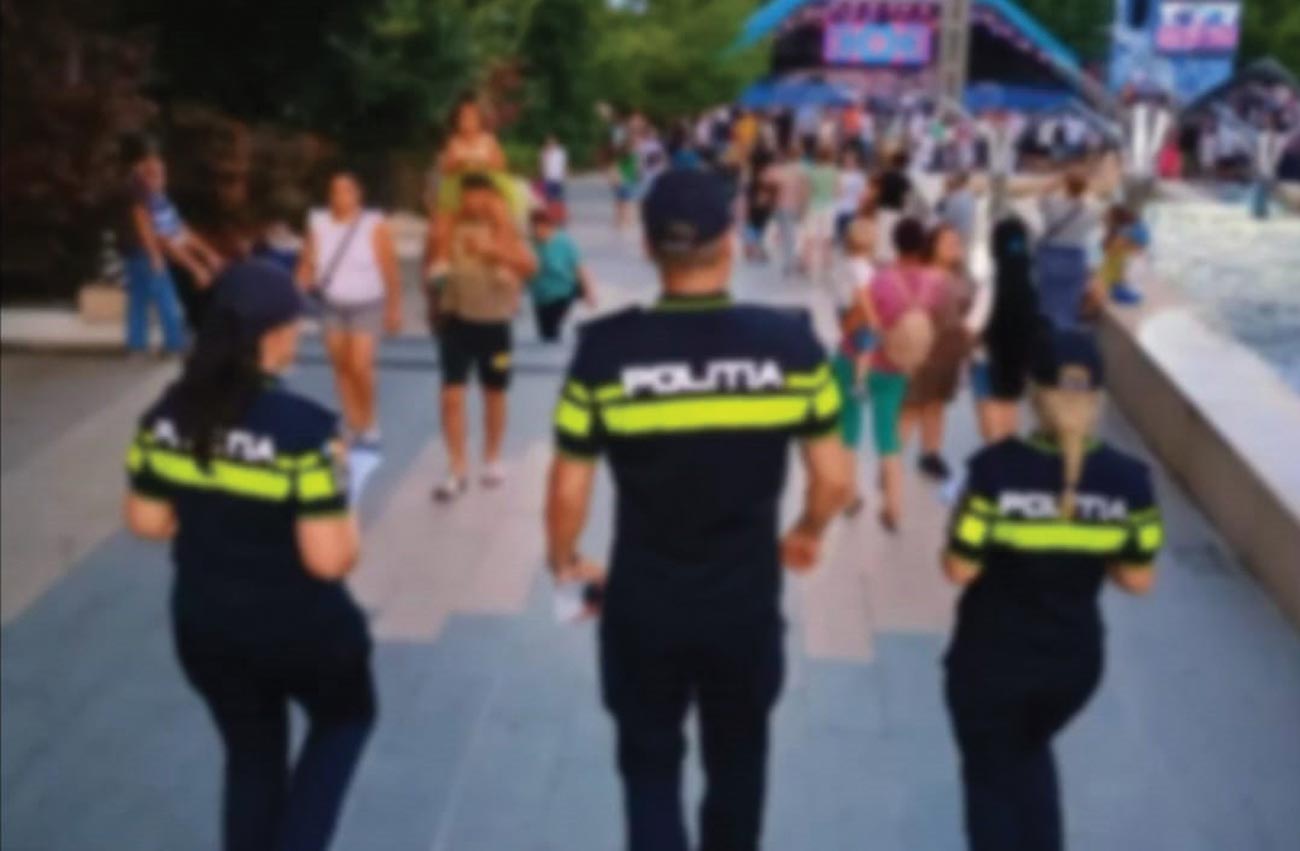 Polițiștii au fost într-un dialog deschis cu cetățenii la Festivalul Muzicilor Militare