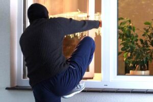 Pentru 11 infracțiuni, un hoț nu face nicio zi de închisoare!