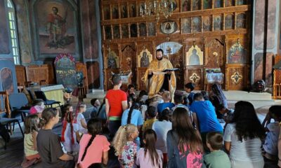 Opt zile de „Vacanță în pridvorul bisericii” pentru 60 de copii din Viziru