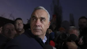 Procesul lui Călin Georgescu pentru propagandă legionară, amânat din nou. Dosarul nu are încă judecător
