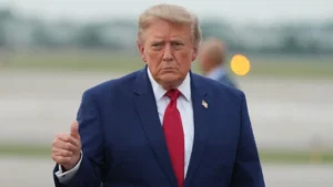 Donald Trump, la cel mai scăzut nivel de popularitate din actualul mandat. Doar 33% dintre americani îi aprobă activitatea
