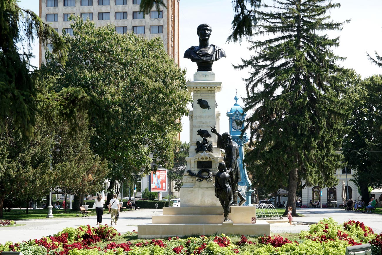 Monumentul lui Traian, fără pată, ca în prima zi de la inaugurare