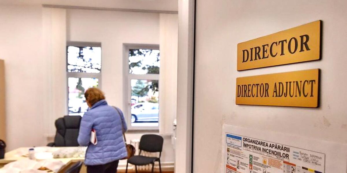 Au început înscrierile! 127 de funcții de directori și adjuncți în școlile din Brăila