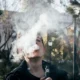 Alcoolul, țigările electronice și jocurile de noroc – principalele riscuri pentru adolescenți. Ce arată datele
