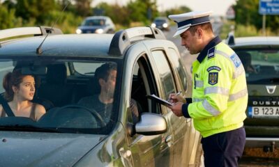 Cine plătește amenda dacă un pasager nu poartă centura de siguranță