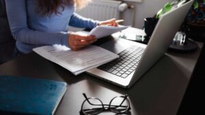 Cum verifici pensia online