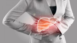 Detoxifierea ficatului, între mit și realitate. Ce putem face cu adevărat pentru sănătatea hepatică