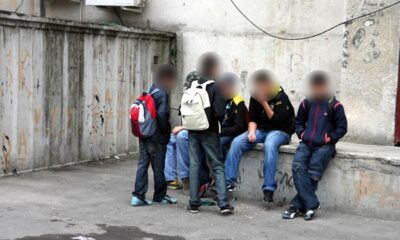 Situație îngrijorătoare. Unul din cinci elevi din România consideră că școala este o pierdere de vreme