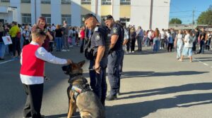 Elevii pot conta pe sprijinul jandarmilor pe tot parcursul anului școlar