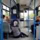 Femeie rănită într-un autobuz, după ce șoferul a redus viteza