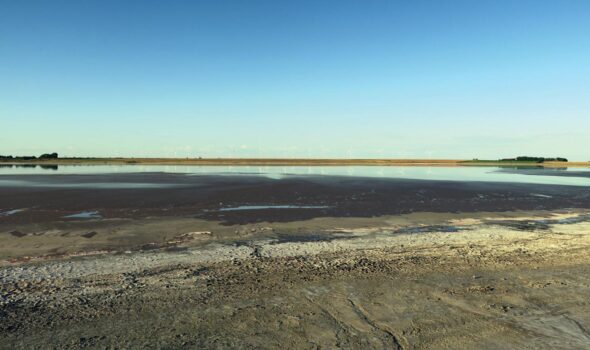 Lacul sărat de la Movila Miresii aproape s-a evaporat