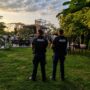 ”Melteni” în zona de picnic Lacu Sărat. Mai aveau puțin și se urcau cu mașinile pe grătare!