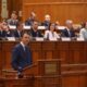 Guvernul Mureșan a picat la votul din Parlament. Cabinetul a primit 182 de voturi