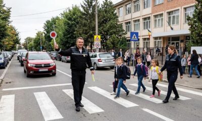 Polițiștii au ca prioritate siguranța elevilor. Despre importanța atenției în trafic