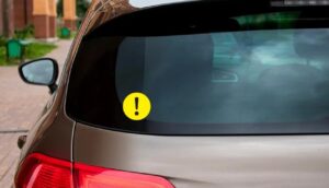 Șoferii începători, interdicții la mașinile puternice. Ce prevede proiectul aflat la vot în Camera Deputaților