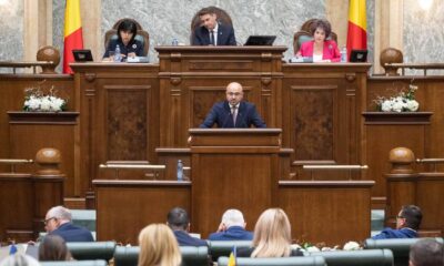 Senatorul PSD Sorin Moise a votat pentru uniforme școlare