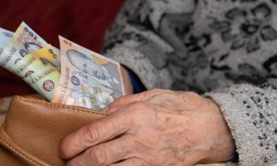 Stagiul de cotizare pentru pensie se schimbă din octombrie. Cine trebuie să aibă 33 de ani și 7 luni de contribuții