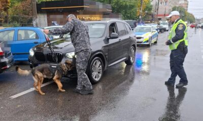 Șoferii care circulă în zona unităților școlare, verificați de polițiști