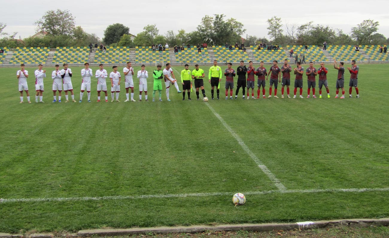 Derby spectaculos, cu șase goluri, în Liga a IV-a