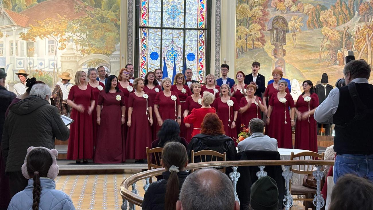Corul „Trison” al Școlii Populare de Arte „Vespasian Lungu” - Diploma de Argint la Chișinău, în Republica Moldova