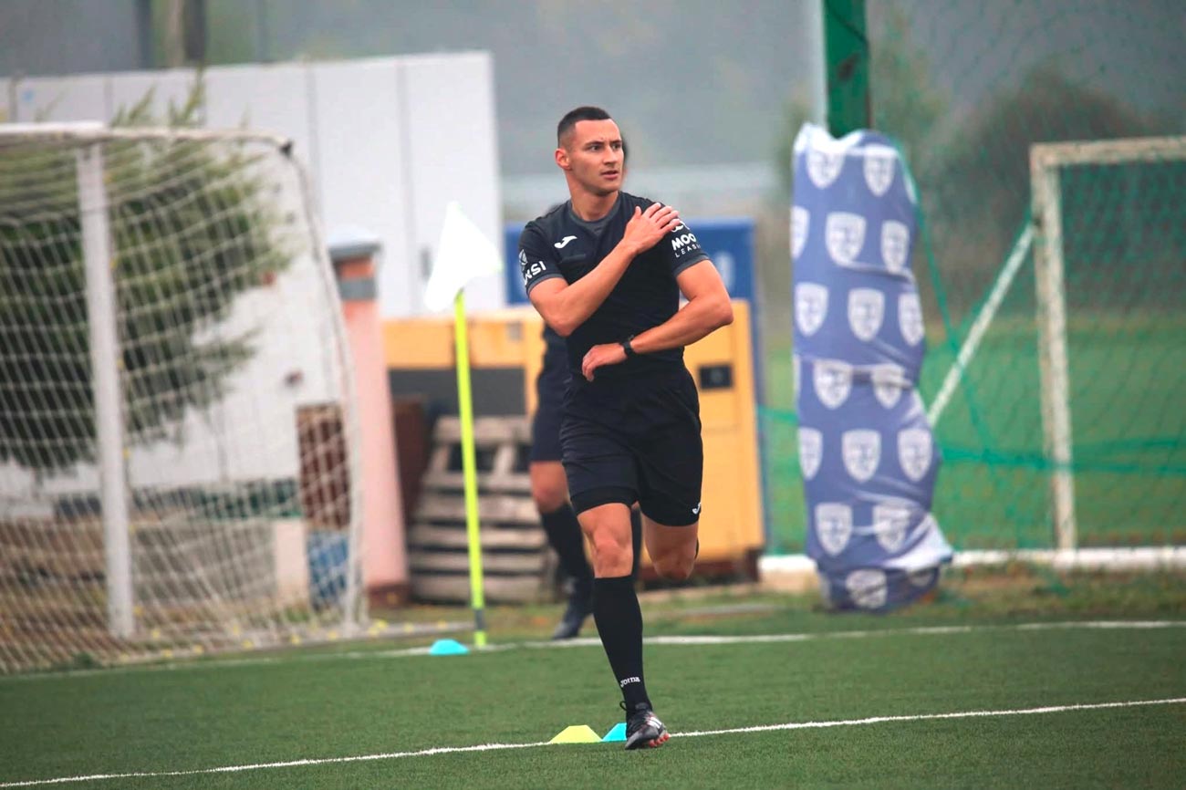 Cristian Vîrgolici, la 26 de ani, tot mai aproape de elita arbitrajului românesc