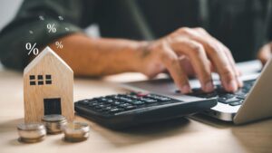 De ce au crescut atât de mult chiriile în România